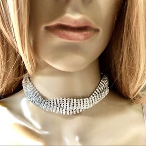 Stunning Natasha Rhinestone Choker🌹
